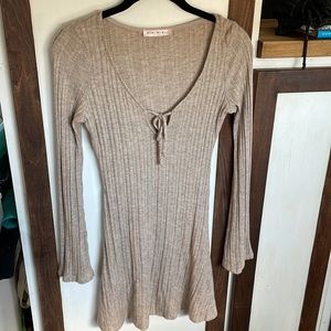 Beachy, summer long sleeve dress